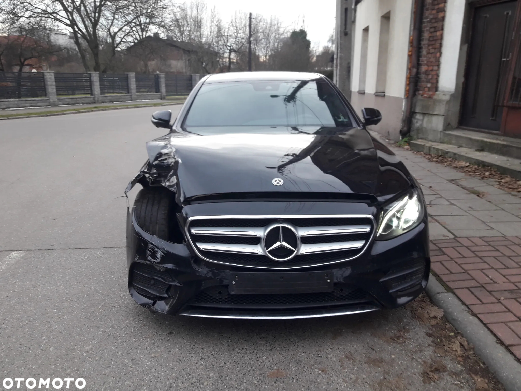 Mercedes-Benz Klasa E 220 d AMG/Avantgarde - 19
