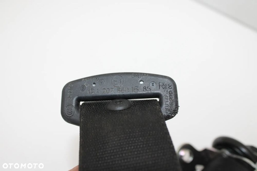 Pas bezpieczeństwa tył prawy OE Mercedes W207 C207 Lift Cabrio A2078601685 - 13