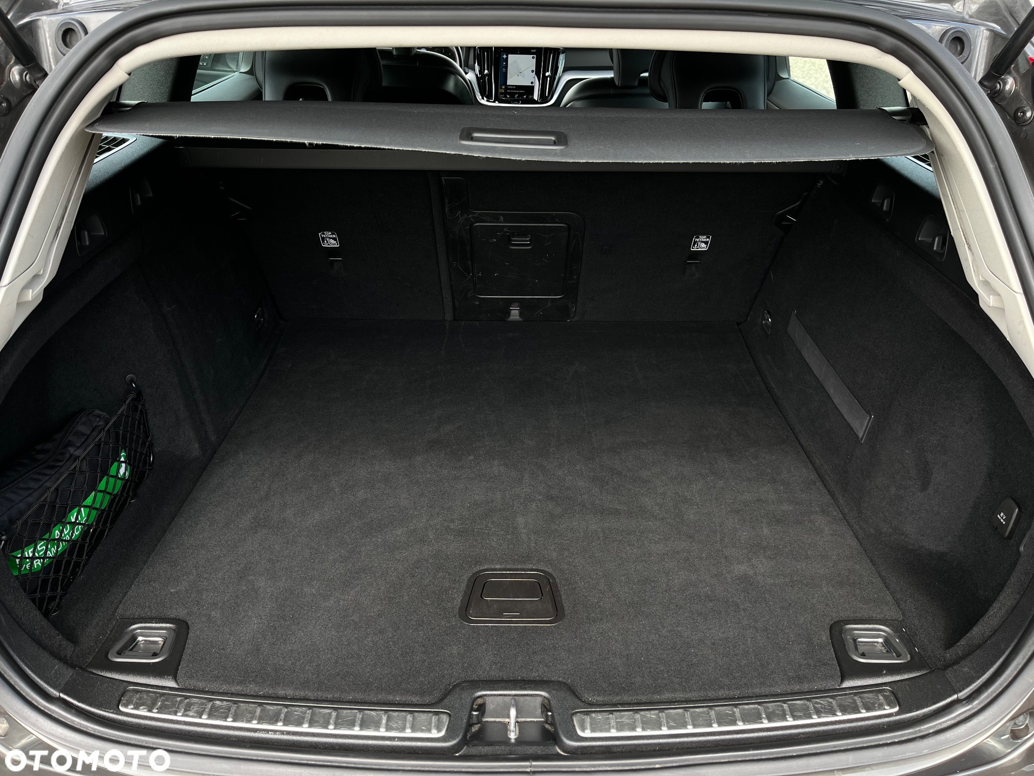 Volvo V60 D3 Momentum Pro - 26