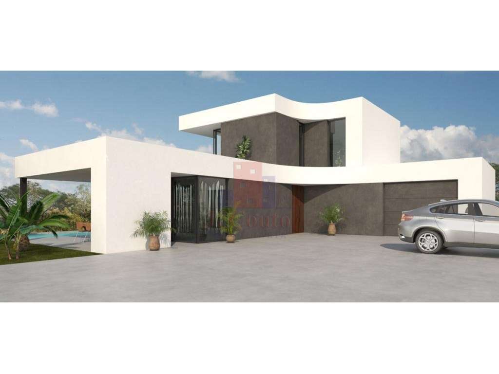 Terreno com 793 m² e projeto aprovado para moradia V3 com piscina - Grande imagem: 2/13