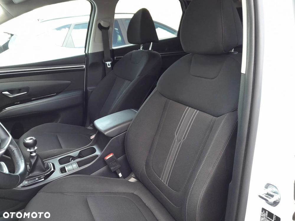 Hyundai Tucson 1.6 T-GDi Executive 2WD - 11