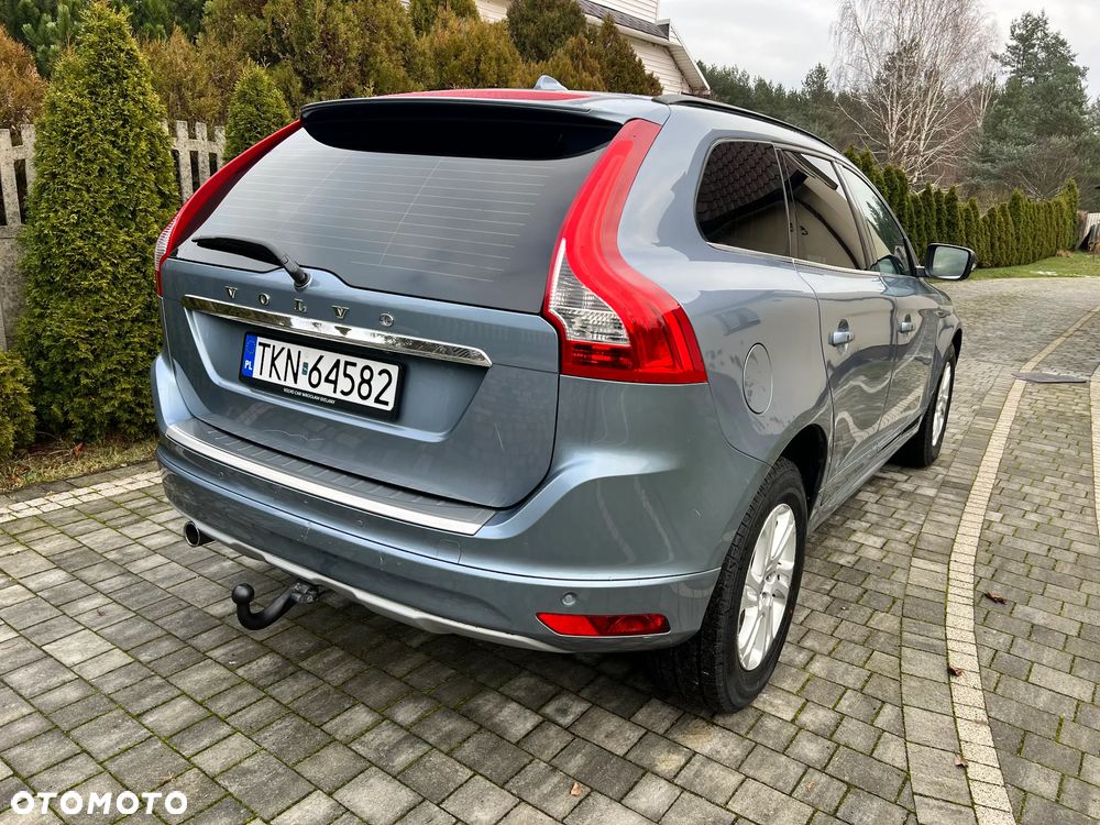 Volvo XC 60 D3 Geartronic Momentum - 9