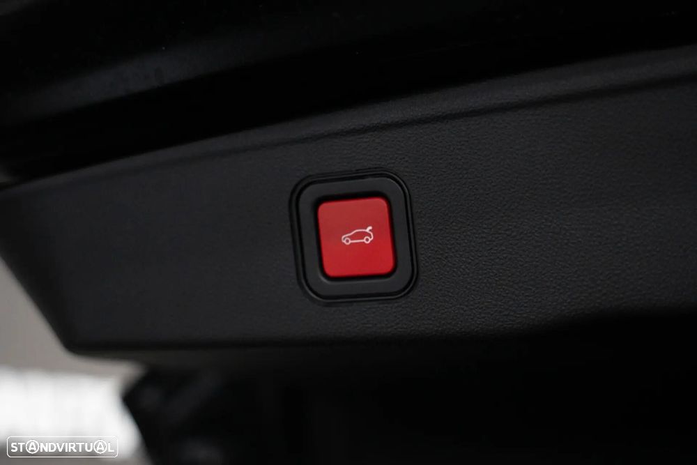 Jeep Avenger 54 kWh Summit - 11