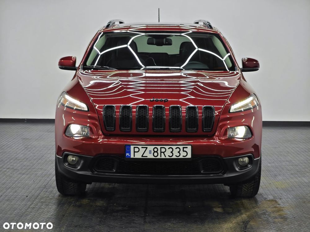 Jeep Cherokee - 37