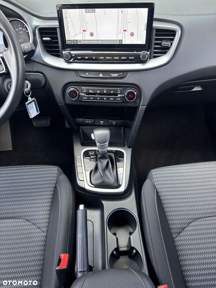 Kia Ceed 1.5 T-GDI M DCT - 20