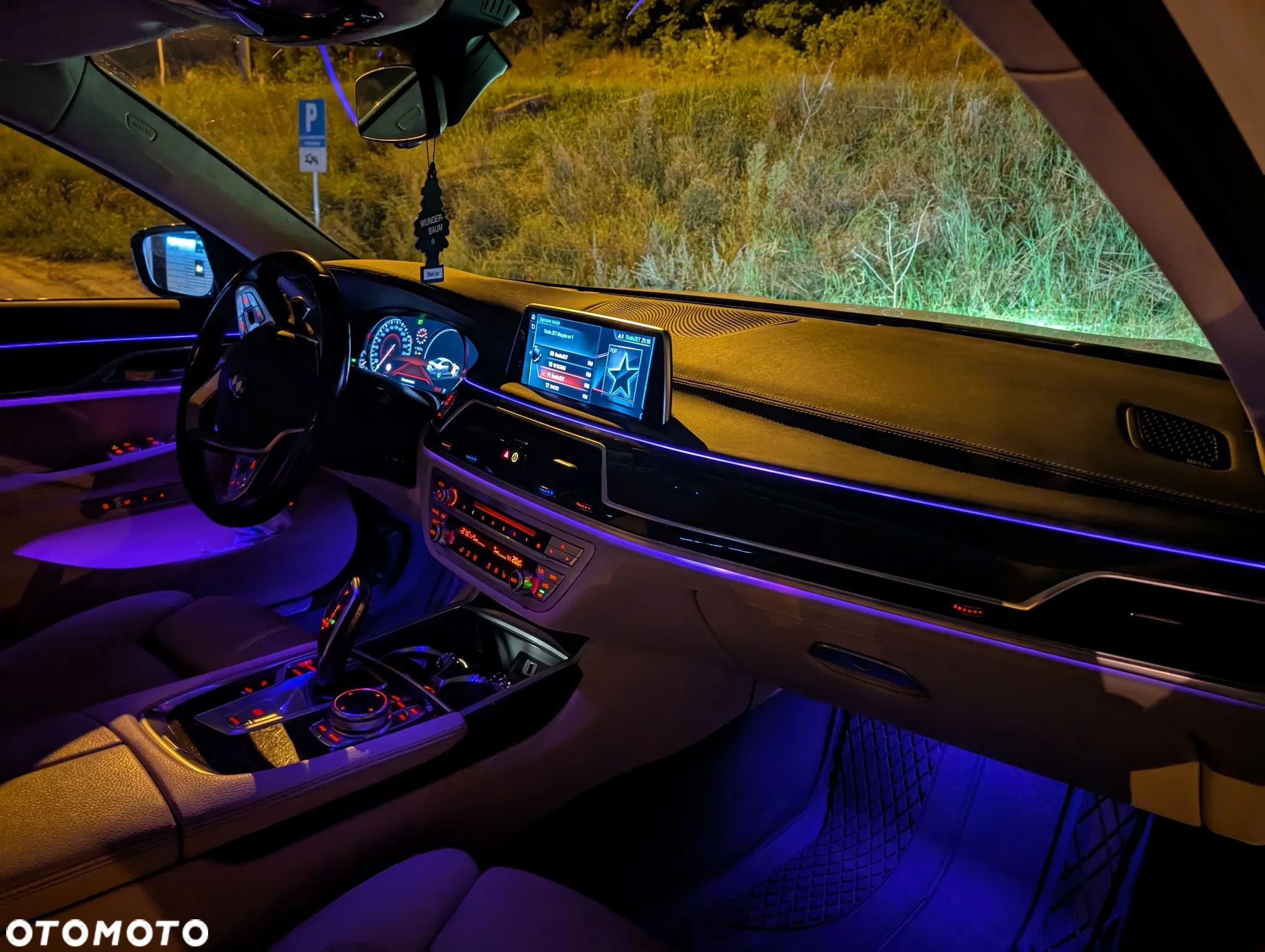 BMW Seria 7 730d xDrive - 14