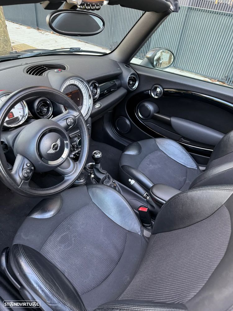 MINI Cabrio Cooper D - 15