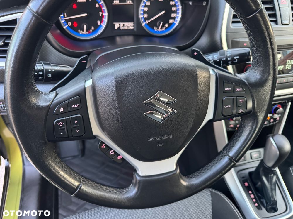 Suzuki SX4 S-Cross 1.6 VVT CVT 4x2 limited - 25