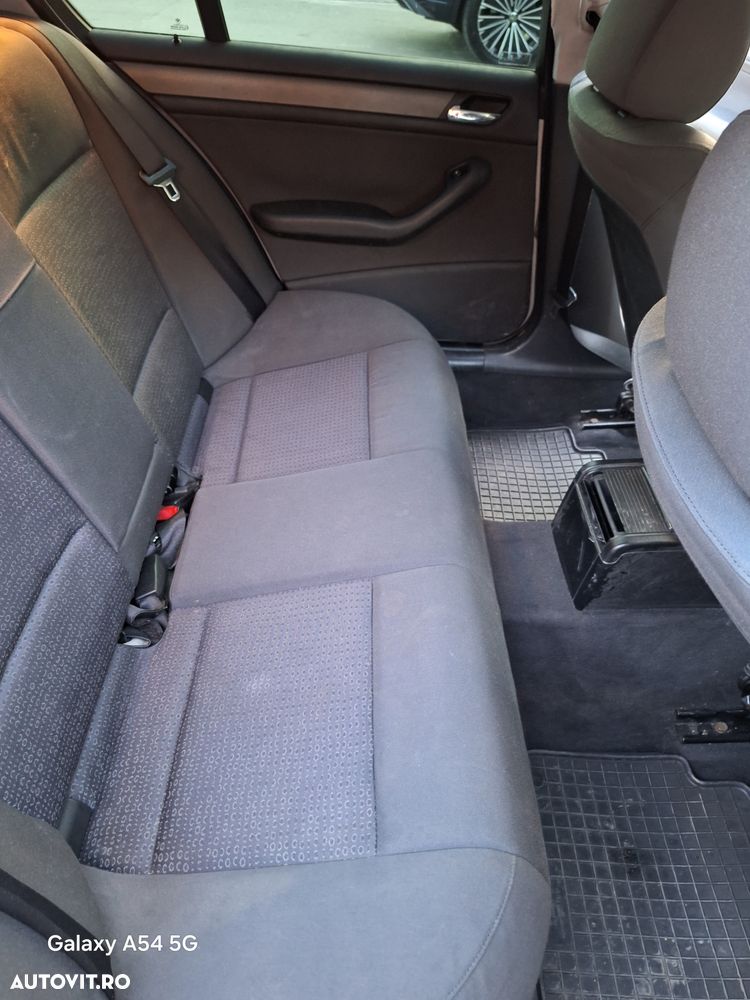 BMW Seria 3 - 9
