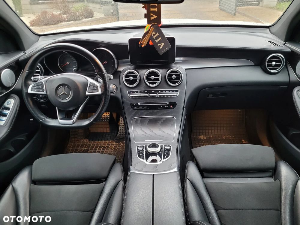 Mercedes-Benz GLC - 15