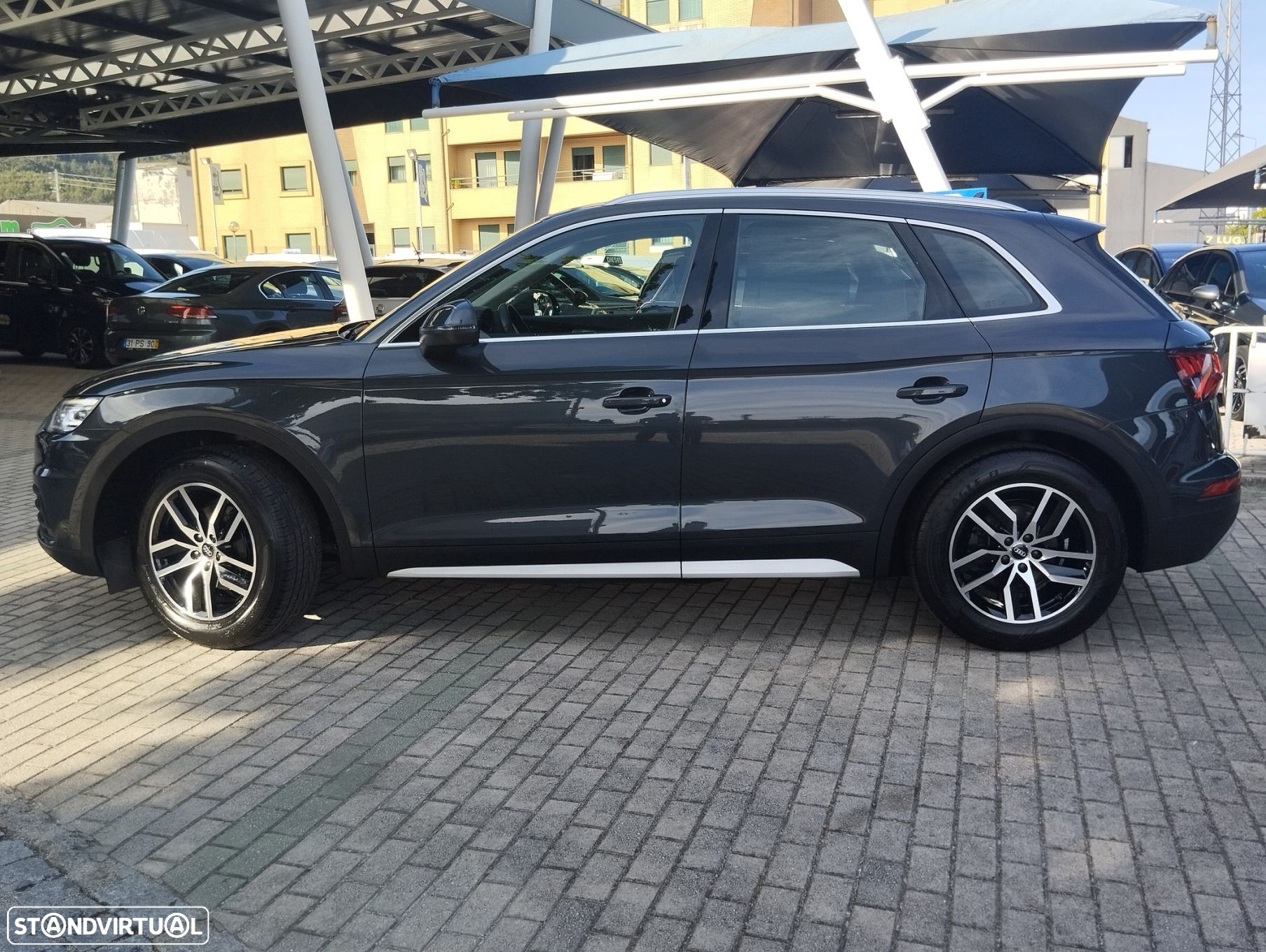 Audi Q5 2.0 TDi Advance - 3