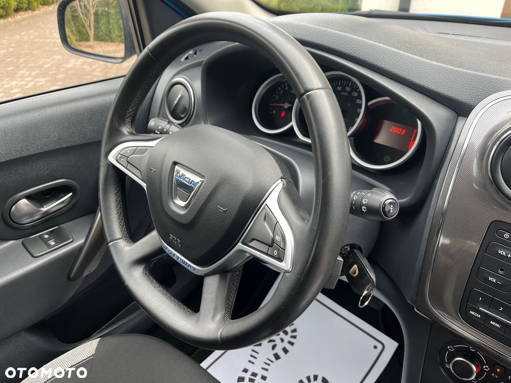 Dacia Sandero Stepway TCe 90 Ambiance - 28