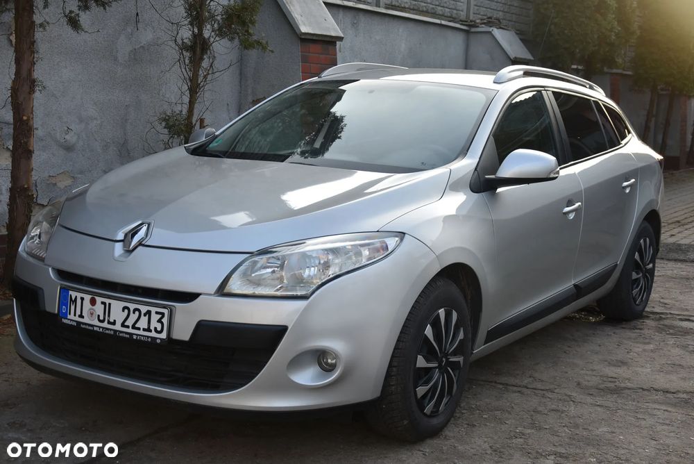 Renault Megane 2010 photo 4