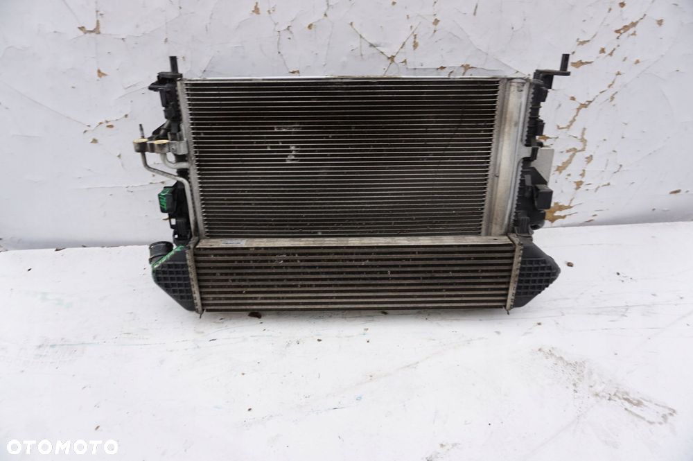 CHŁODNICE WENTYLATORY KOMPLET AUTOMAT FORD C-MAX MK2 II 2.0 TDCI - 1