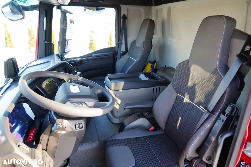 MAN TGS 41.480 / 8X8 / ​​BASCULATOR / AUTOMAT / NOU-NOUȚ / ECHIPAMENTE BOGATE / DISPONIBIL IMEDIAT / AUR METALIC / - 27
