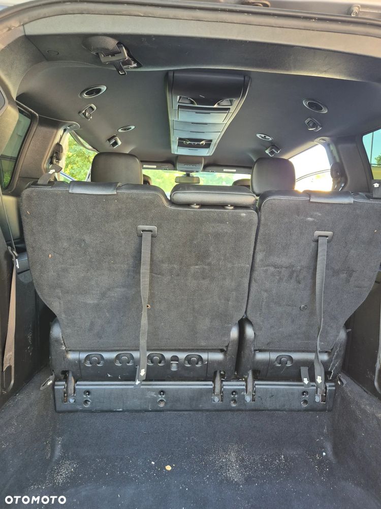 Dodge Grand Caravan - 21