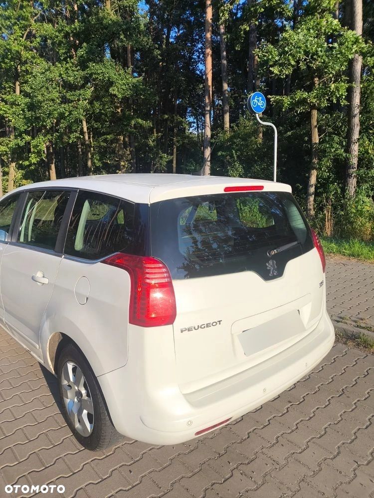 Peugeot 5008 - 2