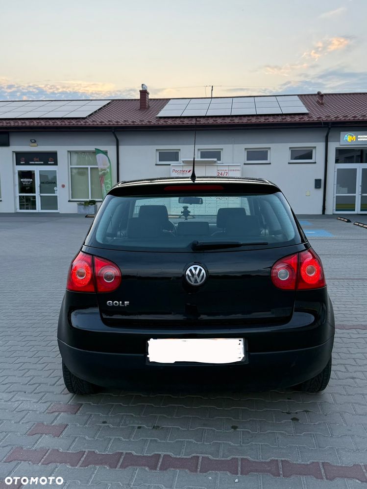 Volkswagen Golf - 4