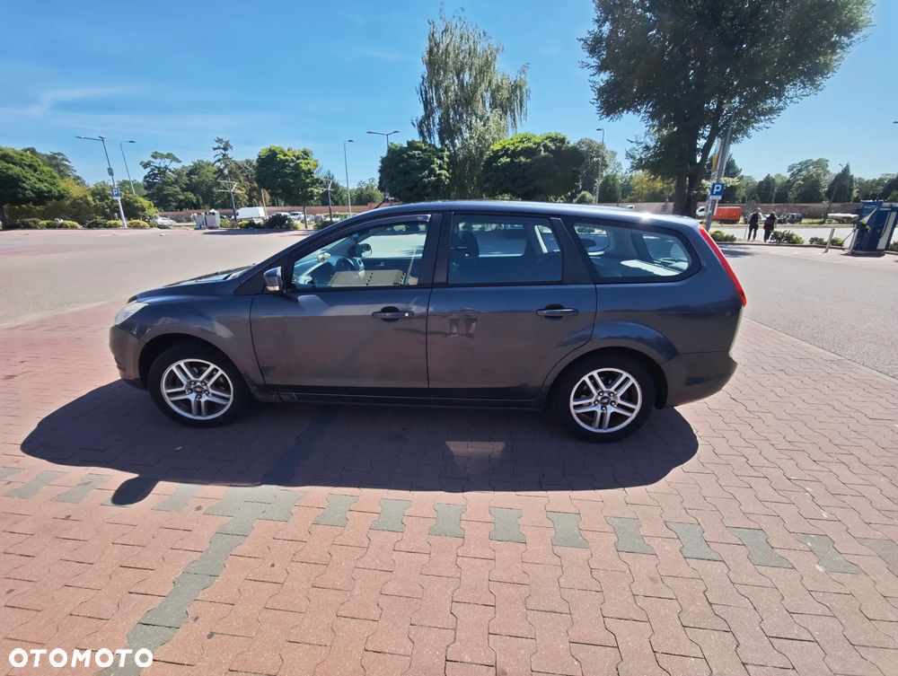 Ford Focus - 1