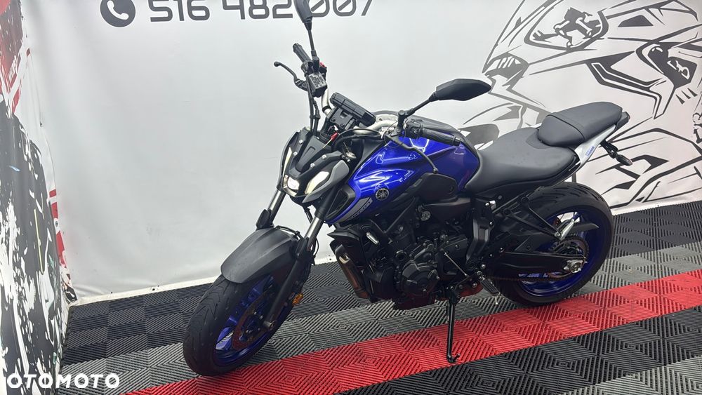 Yamaha MT - 8
