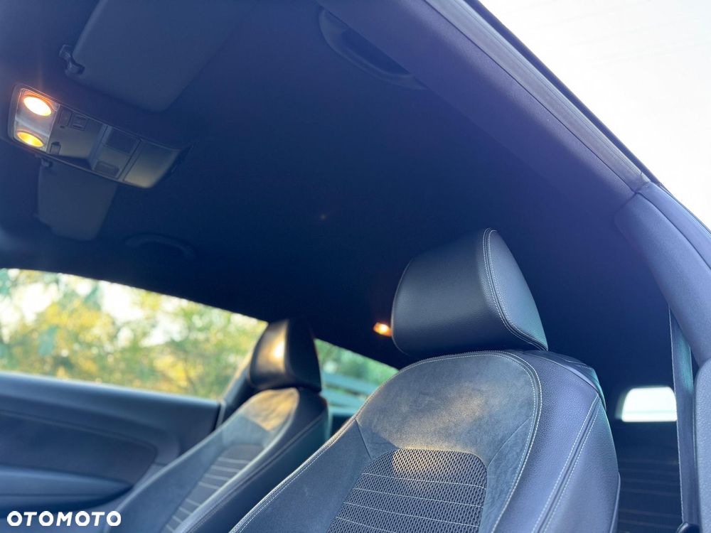 Volkswagen Scirocco 1.4 TSI Edition - 12
