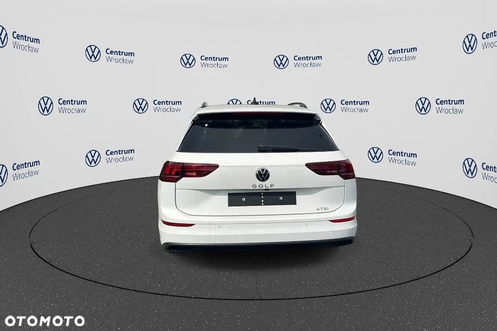 Volkswagen Golf VIII 1.5 eTSI EVO Life DSG - 7