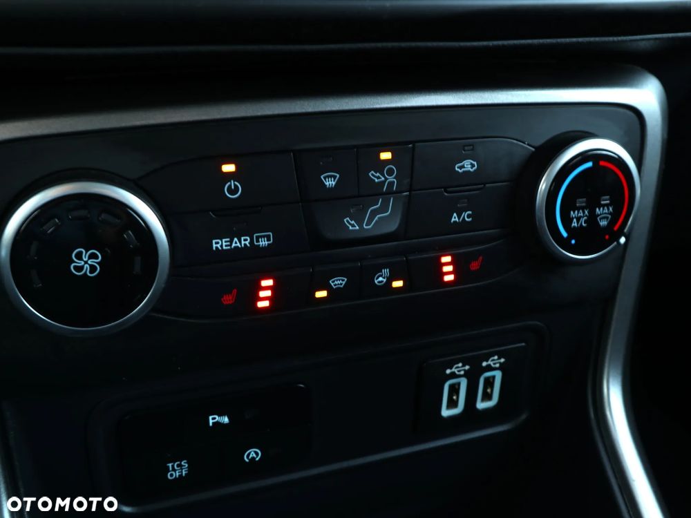 Ford EcoSport 1.0 EcoBoost COOL&CONNECT - 11