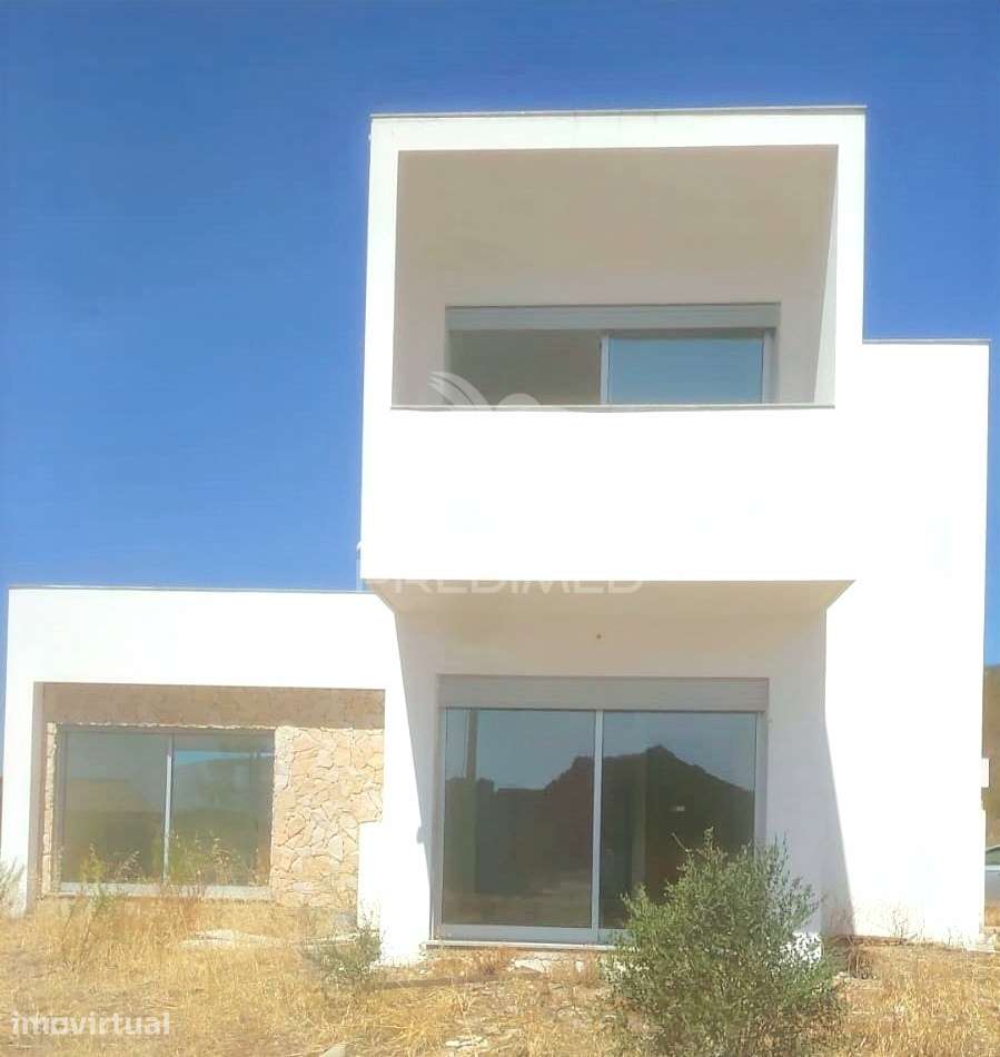 Moradia Contemporânea T3 com Vista  para o Campo - Cercados, Tavira - Grande imagem: 2/27