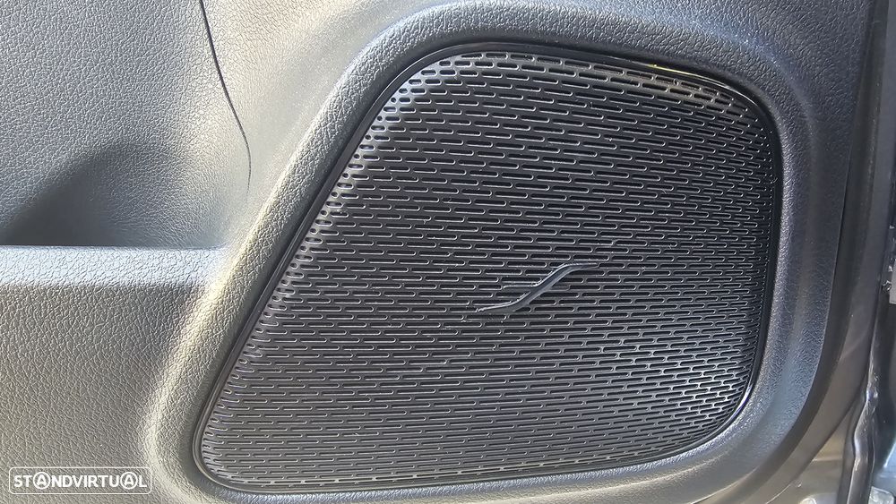Mercedes-Benz GLA 250 e 8G-DCT AMG Line Advanced Plus - 32