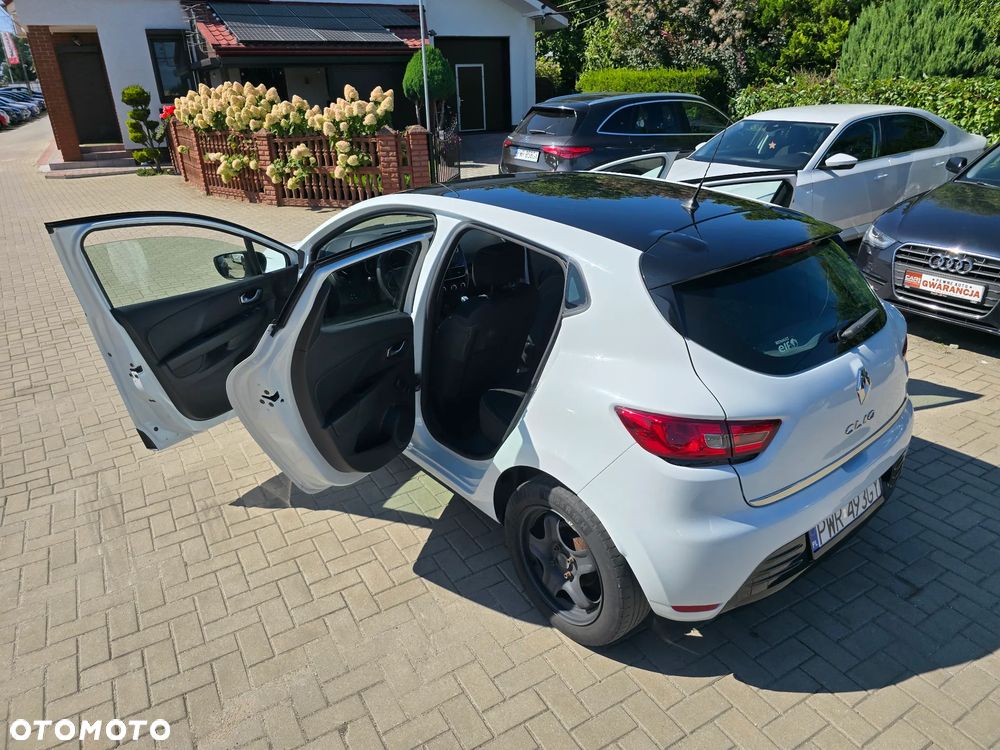 Renault Clio - 37