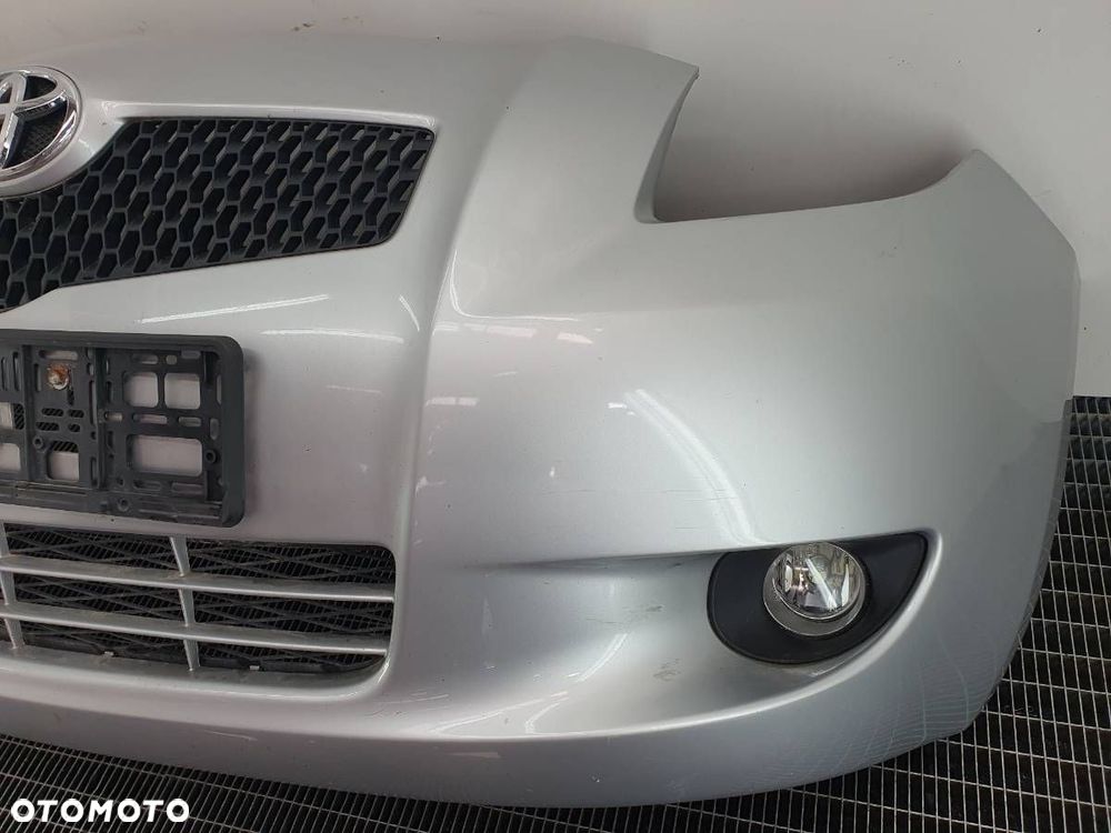 ZDERZAK PRZÓD PRZEDNI TOYOTA YARIS II KOMPLETNY 2006 EU - 7