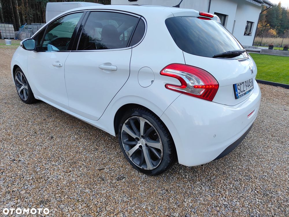 Peugeot 208 e-HDi 92 Stop&Start Active - 4