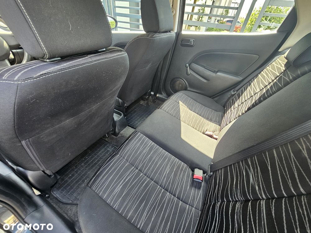Mazda 2 - 3