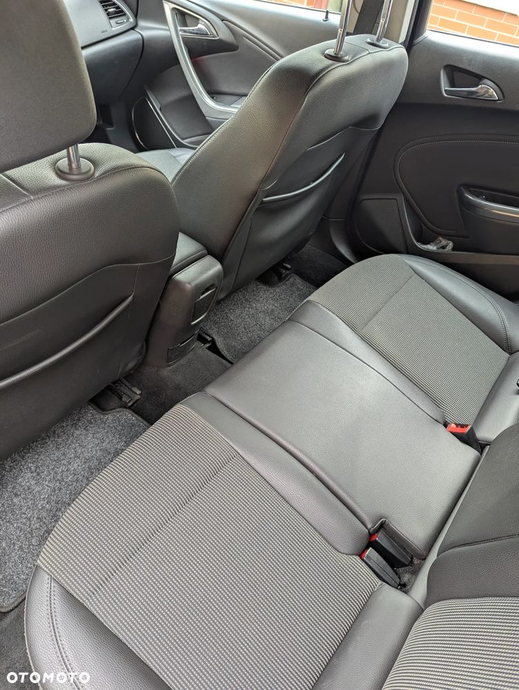 Opel Astra 1.4 Turbo ENERGY - 26