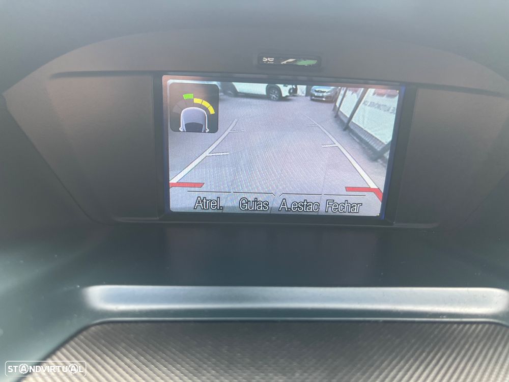 Ford C-Max 1.0 Ecoboost S&S Titanium - 12