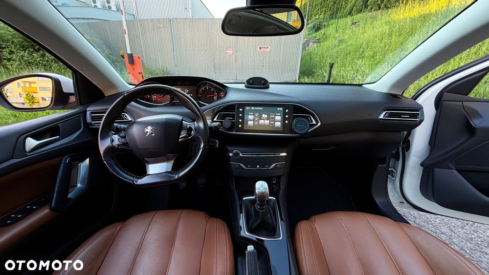 Peugeot 308 BlueHDi 120 Stop & Start Niveau 2 Business-Line - 12