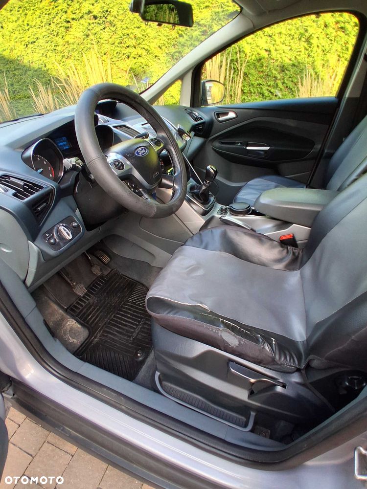Ford C-MAX - 13