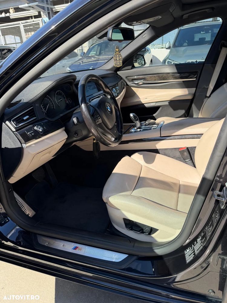 BMW Seria 7 740d xDrive Aut. - 21