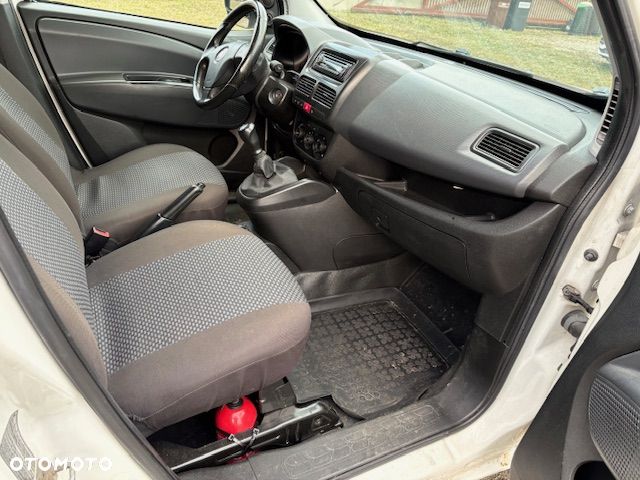 Fiat Doblo - 14