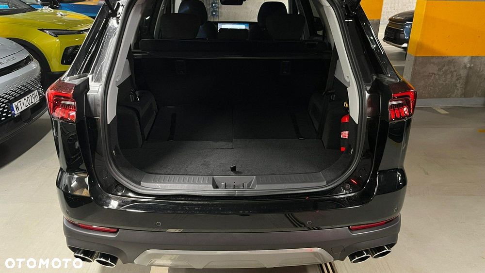 Chery Tiggo 8 - 8