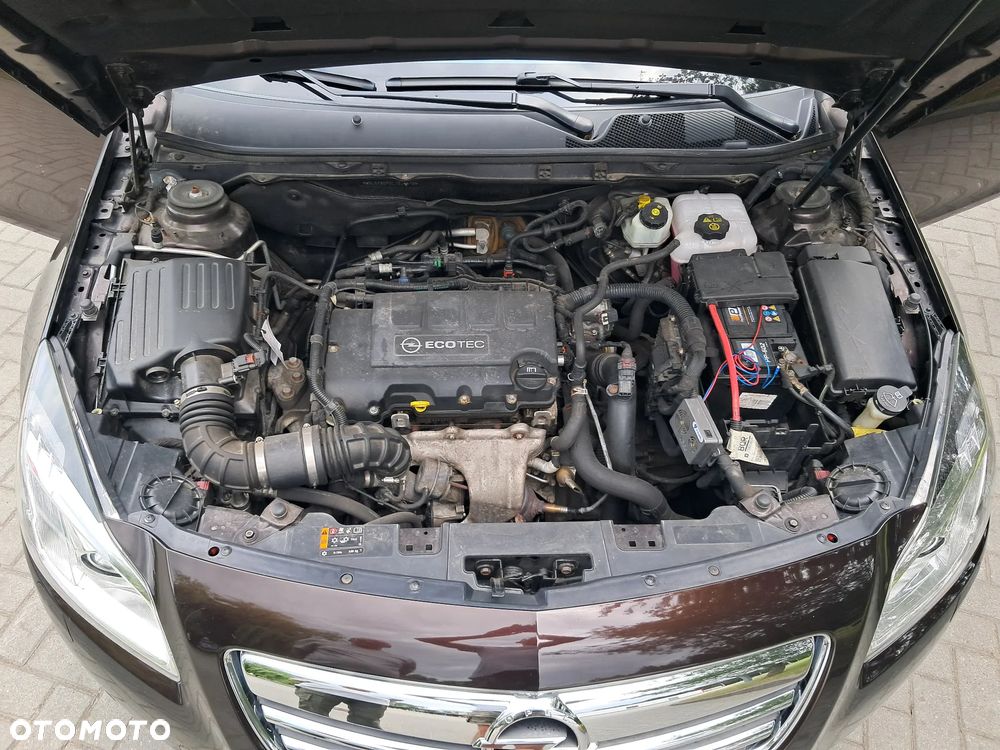 Opel Insignia - 24