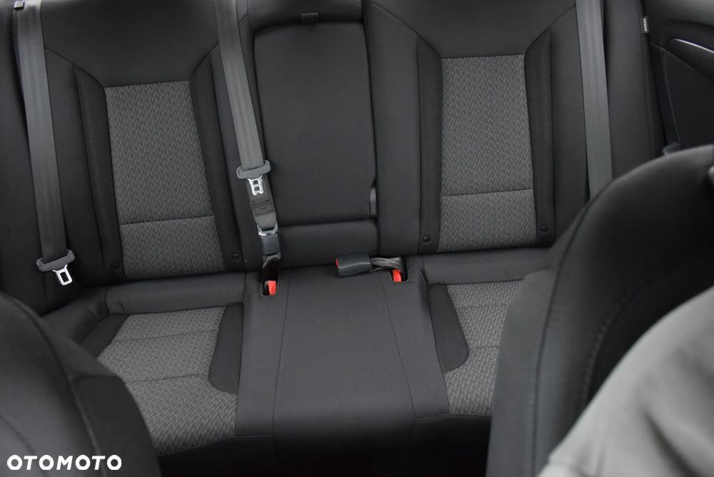 Hyundai i40 1.7 CRDi Comfort - 31