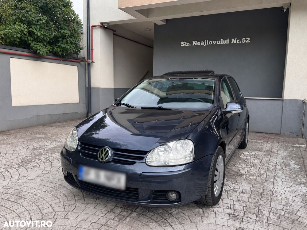 Volkswagen Golf - 9
