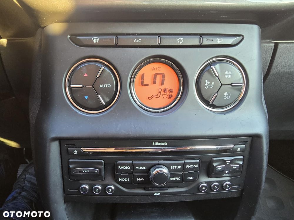 Citroën C3 1.4 VTi Exclusive - 30