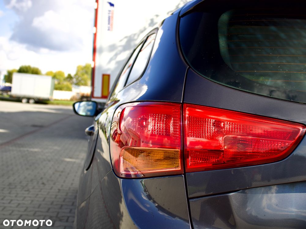 Kia Ceed Cee'd 1.6 CRDi Business Line - 12