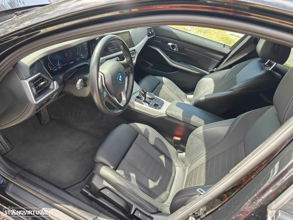 BMW 320 - 11