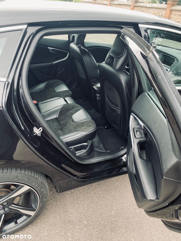 Volvo V40 D2 Drive-E R-Design Kinetic - 12