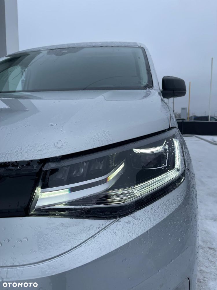 Volkswagen Caddy Cargo - 31
