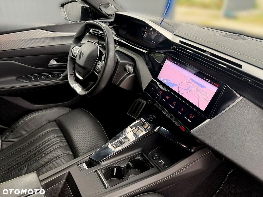 Peugeot 308 - 23