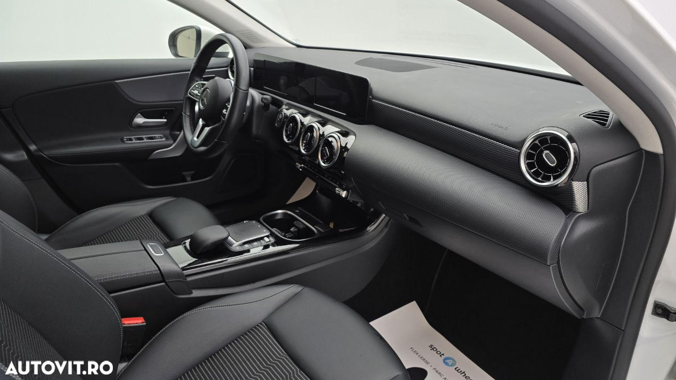Mercedes-Benz A - 19